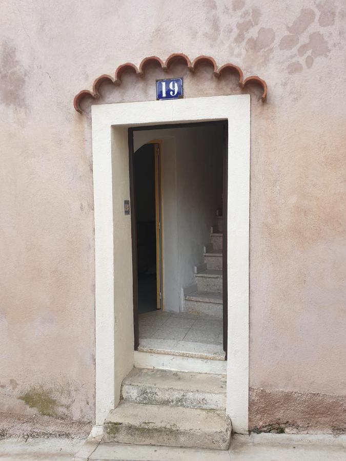 Rue Du Vieux Chateau - Beau F2 Ментона Экстерьер фото